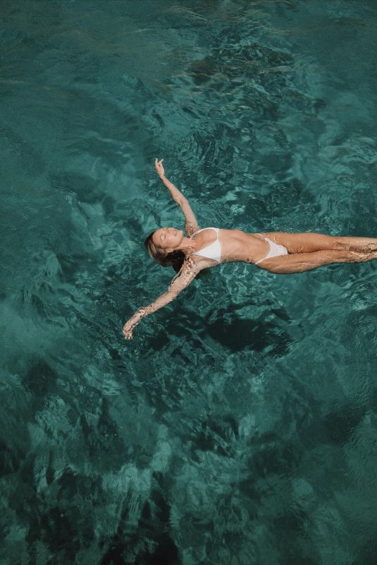 CANDICE SWANEPOEL - Instagram Photos 09/19/2025