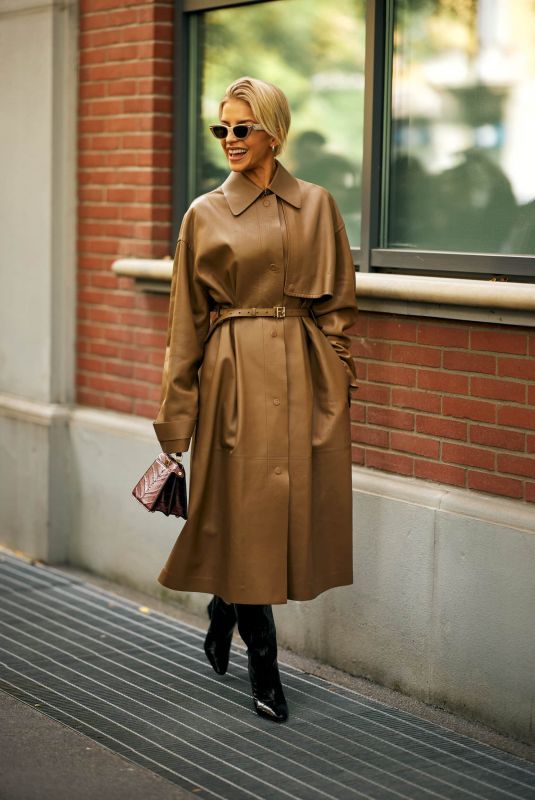 CAROLINE DAUR Outside Fendi Fashion Show at Milan Fashion Week 09/24/2025