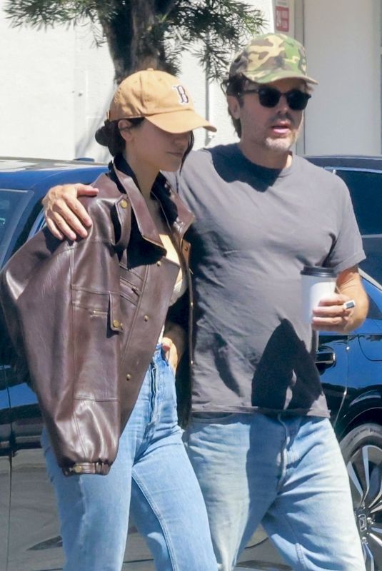 CAYLEE COWAN and Casey Affleck Out for Grocery Shopping in Los Feliz 09/07/2025