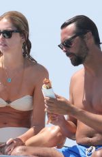 CHIARA FERRAGNI and Giovanni Tronchetti Enjoy Sunny Family Getaway in Ibiza 08/13/2025
