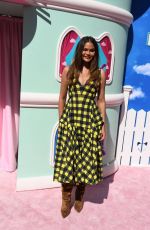 CHRISSY TEIGEN at Gabby