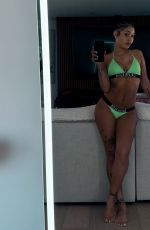 COI LERAY - Instagram Photos 09/02/2025