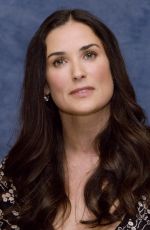 DEMI MOORE - Bobby Press Conference 11/02/2006