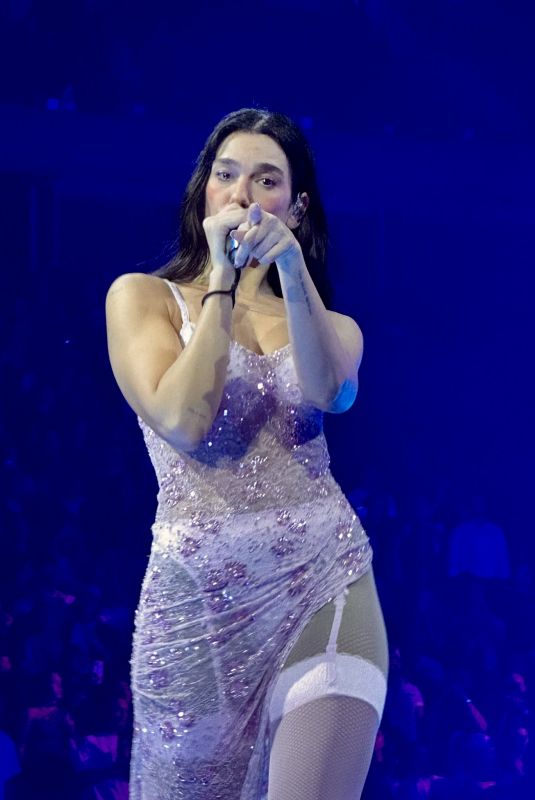 DUA LIPA Performs at Her Radical Optimism Tour at Madison Square Garden Night 2 in New York 09/18/2025
