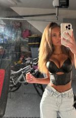 GABRIELLA LEWANDOWSKI - Instagram Photos 09/03/2025
