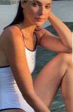 GAL GADOT - Instagram Photos 09/19/2025