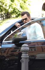 Harry Styles spotted driving through streets of Rome 09/17/2025