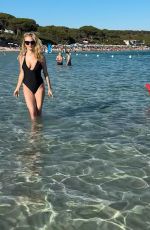 HEATHER GRAHAM - Instagram Photos 09/19/2025