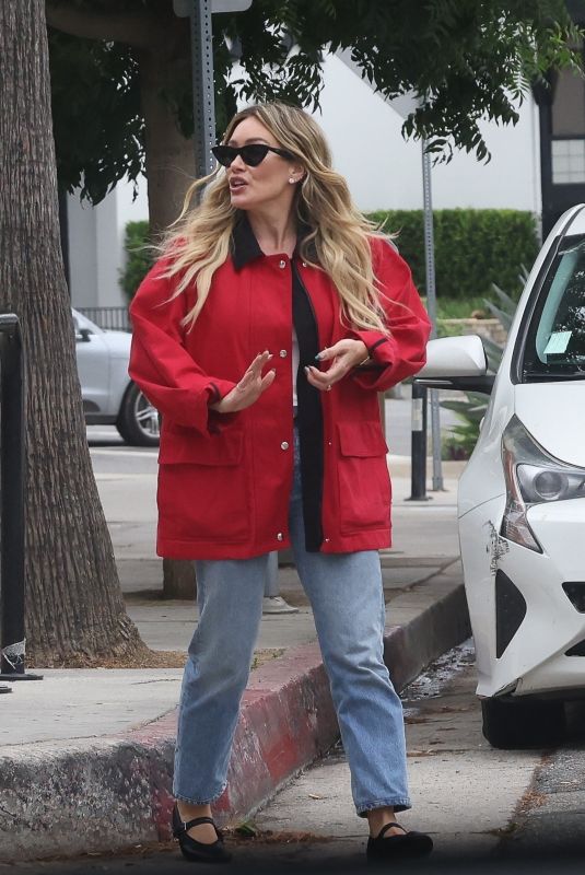 HILARY DUFF Out and About in Los Angeles 09/26/2025