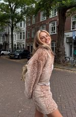 ILONA ARSENTIEVA - Instagram Photos 09/30/2025