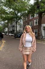 ILONA ARSENTIEVA - Instagram Photos 09/30/2025
