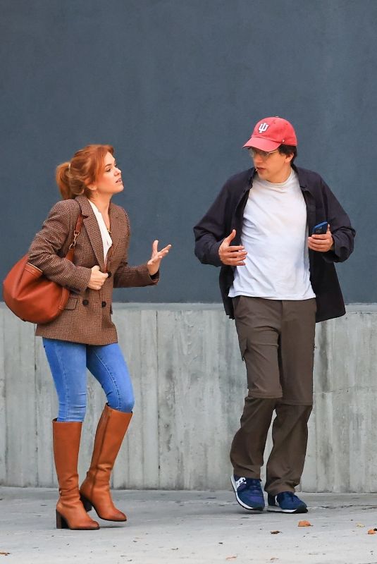 ISLA FISHER and Jesse Eisenberg Leaves Dinner at Matsuhisa in Los Angeles 09/23/2025