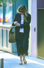JENNIFER LAWRENCE Steps Out for Dinner in New York City 09/03/2025