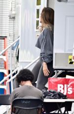 JENNIFER LOPEZ Out and About in New York 09/24/2025