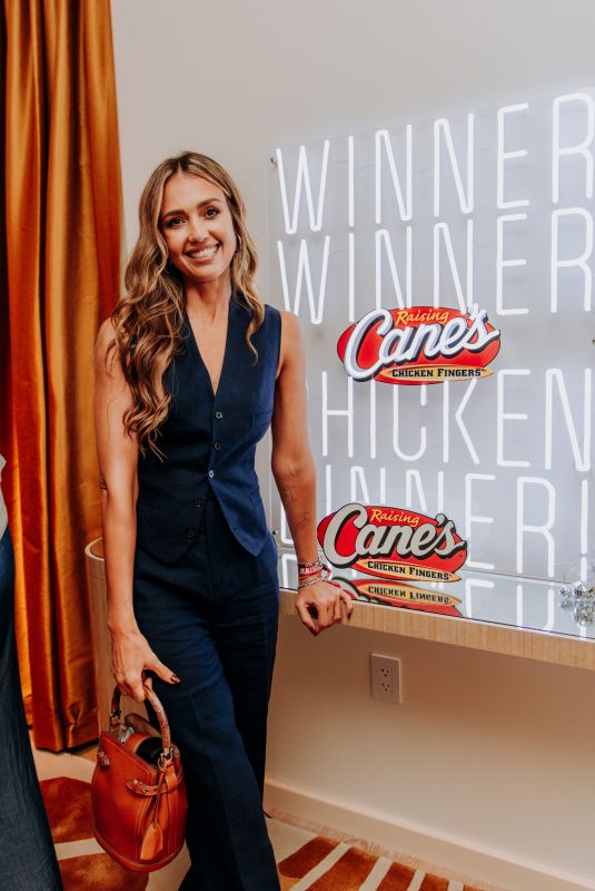 JESSICA ALBA at Raising Cane