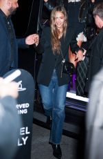 JESSICA ALBA Returns to Her Hotel in Chelsea in New York City 09/07/2025