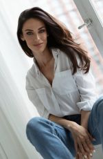 JESSICA LOWNDES - Instagram Photos 09/19/2025