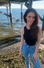 JESSICA LOWNDES - Instagram Photos 09/19/2025