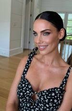 JESSICA LOWNDES - Instagram Photos 09/19/2025