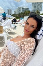 JESSICA LOWNDES - Instagram Photos 09/19/2025