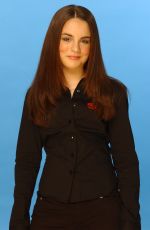 JOJO LEVESQUE at a Photoshoot 2004