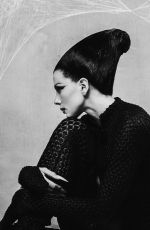 JULIA FOX for Grazia Magazine, September 2025