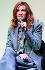 JULIA ROBERTS at After The Hunt Premiere at 63rd New York Film Festival 09/26/2025
