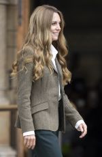KATE MIDDLETON Visits Natural History Museum
