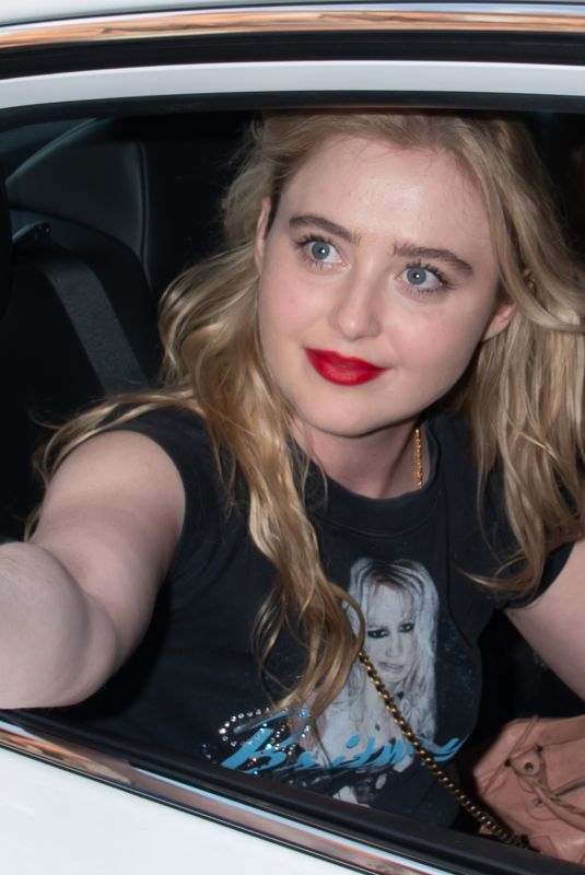 KATHRYN NEWTON Out in New York 09/12/2025