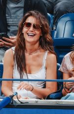 KATIE HOLMES at Novak Djokovic vs. Cameron Norris Game at US Open 2025 in New York City 08/29/2025
