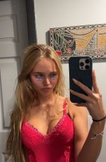 KYLA DODDS - Instagram Photos 09/19/2025