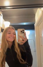 KYLA DODDS - Instagram Photos and Videos 09/28/2025