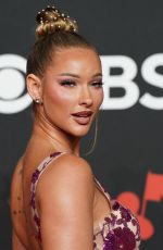 LAUREN WOOD at 2025 MTV Video Music Awards at UBS Arena in Elmont 09/07/2025