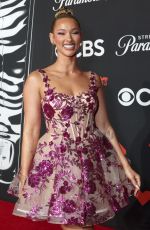 LAUREN WOOD at 2025 MTV Video Music Awards at UBS Arena in Elmont 09/07/2025