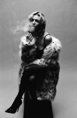 LILIA BUCKINGHAM at a Photoshoot 2025