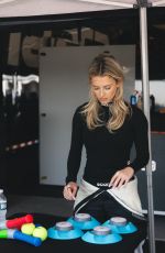 LINDSAY BREWER - Instagram Photos 09/24/2025