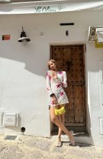 LISA - Instagram Photos 09/03/2025