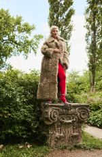 LUISA-CELINE GAFFRON for Vogue  Austria Special, October 2025