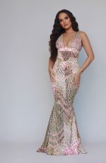 MADISON PETTIS at a Photoshoot, September 2025