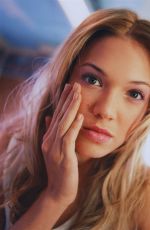 MANDY MOORE for YM 2000