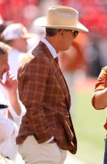 Matthew McConaughey - Texas v Ohio State 08/30/2025