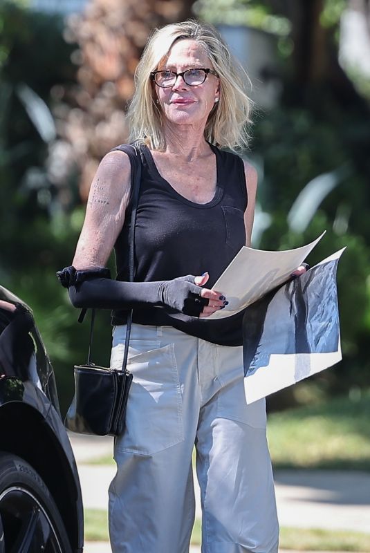 MELANIE GRIFFITH Out and About in Los Angeles 09/16/2025