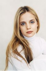 MENA SUVARI at a Photoshoot 1999