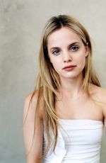 MENA SUVARI at a Photoshoot 1999