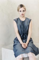 MENA SUVARI at a Photoshoot 1999