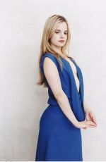 MENA SUVARI at a Photoshoot 1999