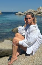 MICHELLE HUNZIKER - Instagram Photos 09/02/2025