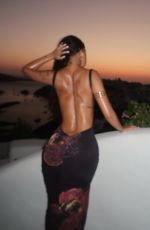 NAAZ TORBATI - Instagram Photos 09/06/2025