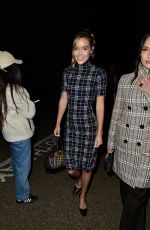 OLIVIA PONTON Burberry Summer 2026 Fashion Show at LFW in London 09/22/2025