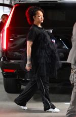 Pregnant RIHANNA Goes to a Doctors Appointment in Beverly Hills 09/09/2025